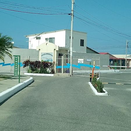 Beach House In Punta Carnero Salinas / Casa Luaran gambar
