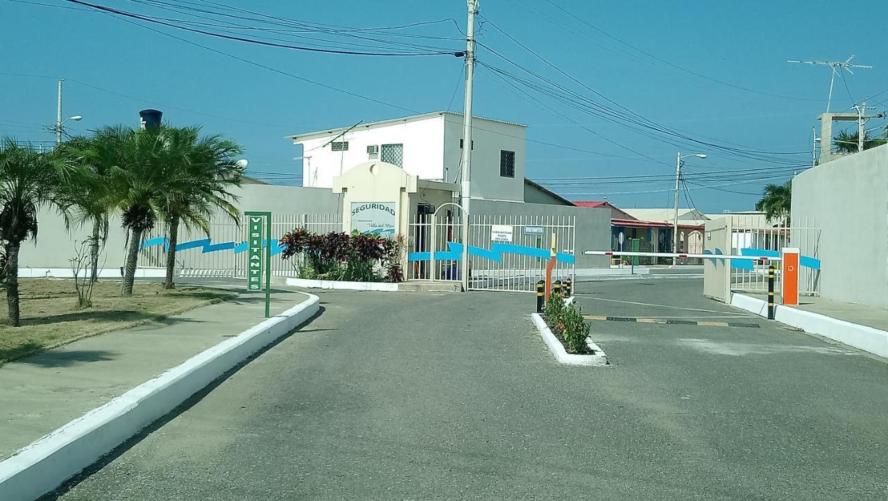 Beach House In Punta Carnero Salinas / Casa Luaran gambar